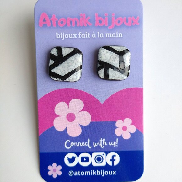 Handmade black / white polymer clay earrings. Boucles d'oreilles fait à la main - Picture 8 of 8